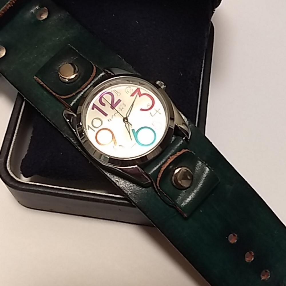 Nemesis Watch - Picture 3 of 3